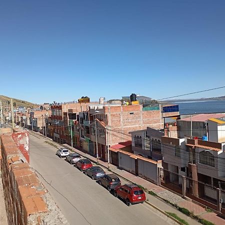 Hostal Vista Al Lago Titicaca Puno Exteriör bild