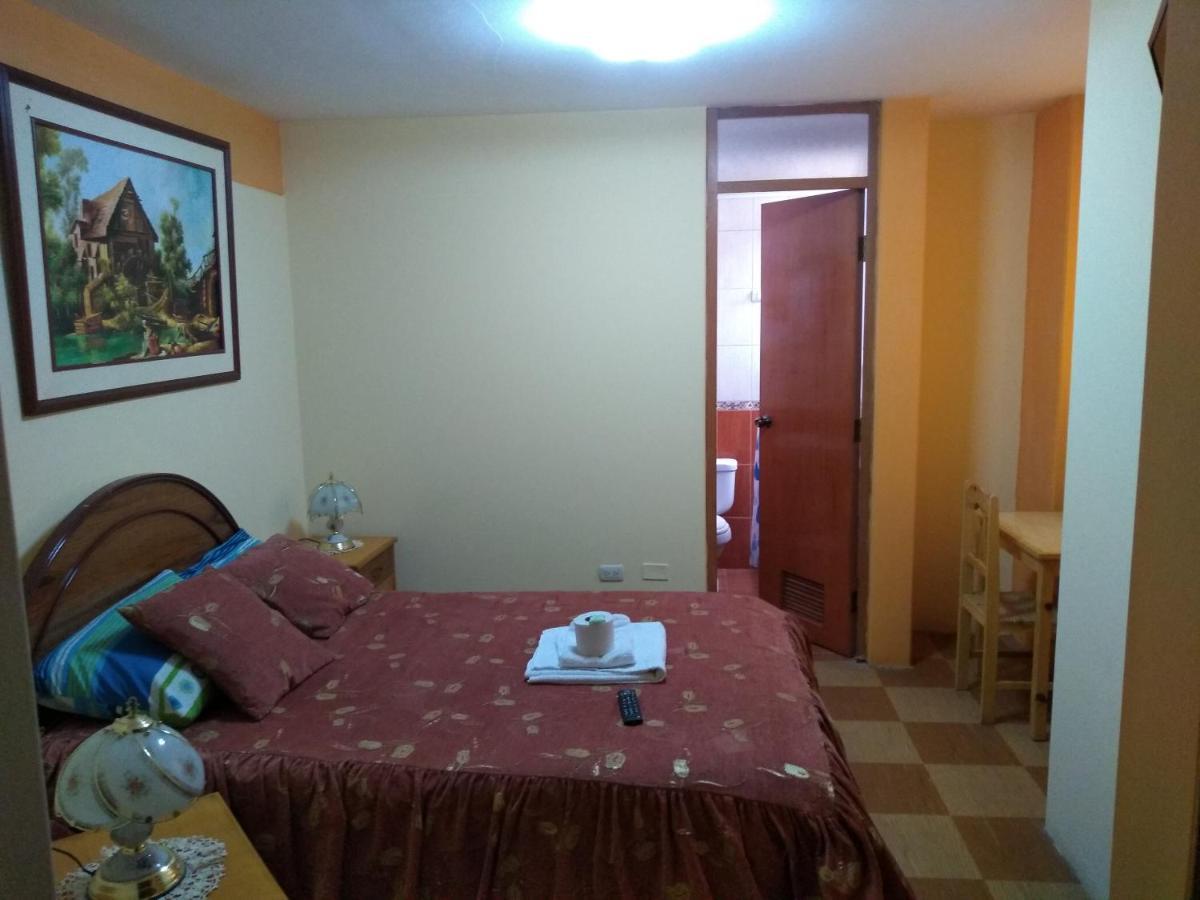 Hostal Vista Al Lago Titicaca Puno Exteriör bild